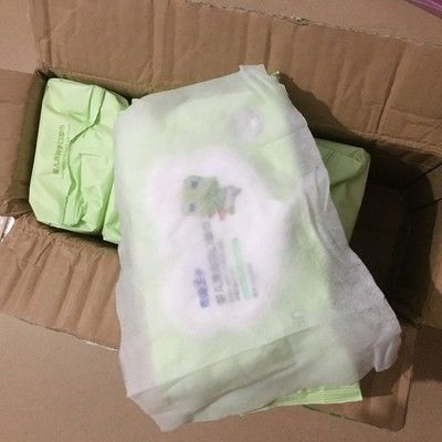 Cartoon Style Organiczne chusteczki nawilżane do skóry wrażliwej dla niemowląt Pakowane na zamówienie od 1 do 100 szt.